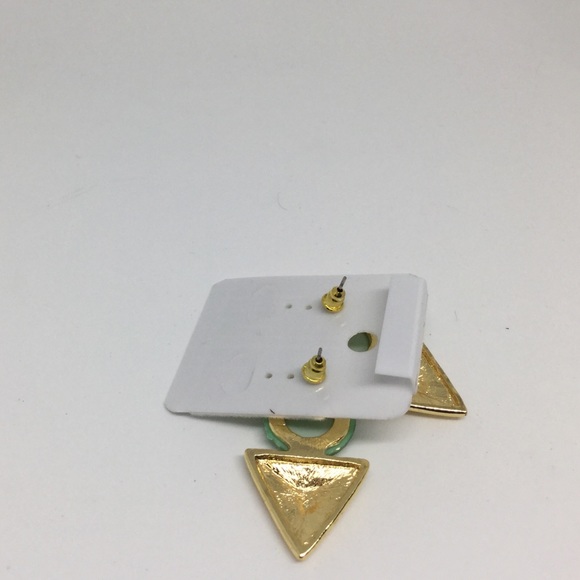 3 for $15 NWT Geometric Fashion earrings - Picture 2 of 4